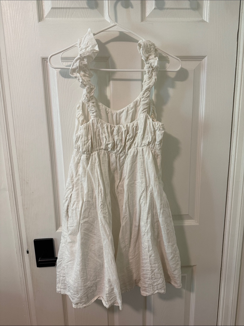A&F White Linen Ruffled Strap Sundress - Picture 3 of 3